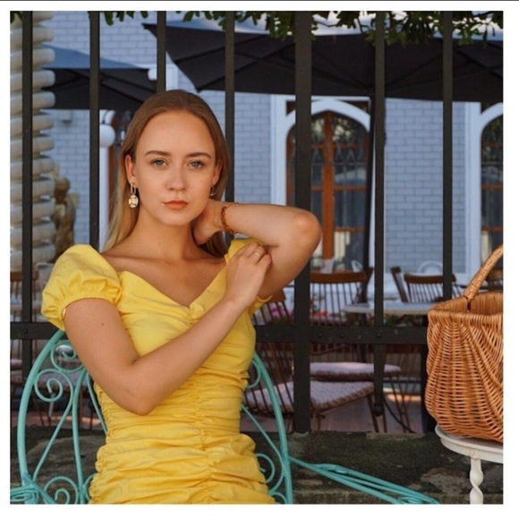 Zara yellow ruched dress - Picture 9 of 9